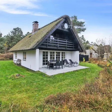 Einari - 1-2km From The Sea By Interhome
