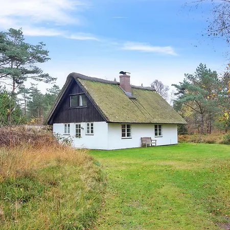 Einari - 1-2km From The Sea By Interhome
