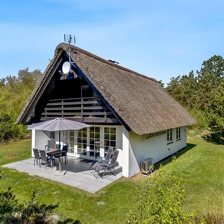 Feriehus Einari - 1-2km From The Sea By Interhome