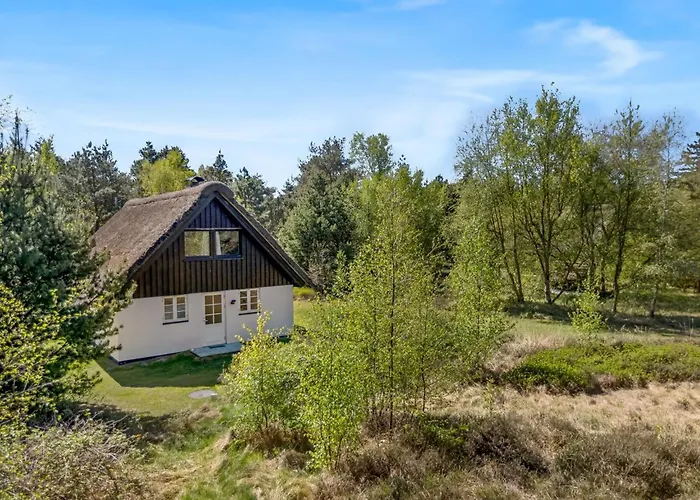 Hébergement de vacances Einari - 1-2km From The Sea By Interhome *